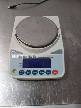 Fz-1200iwp A D A&d Precision Balance Scale 1220 G X 0.01