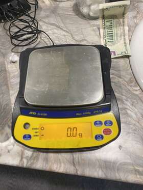 Ej-6100 A&d Weighing Newton Series Compact Precision Balance 6100 G X 0.1