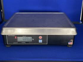6720-7 Avery Berkel Scale Model Laboratory Retail Bench