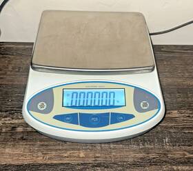 Hz6002b Bonvoisin High Precision Balance Platform Scale 600g Max 0.01g Accuracy
