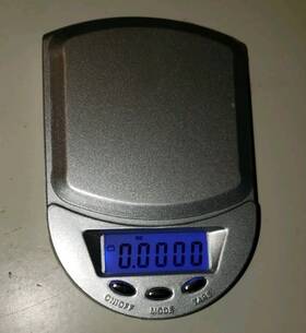 702358 Carolina Mini Electronic Pocket Scale Model 100g/0.01g Cat#702358