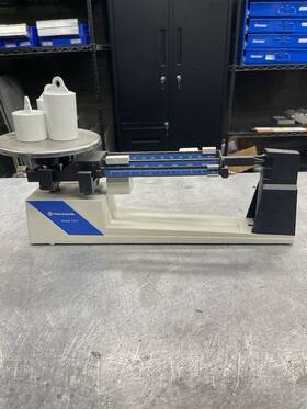 711-t Fisher Scientific Model Precision Balance Scale