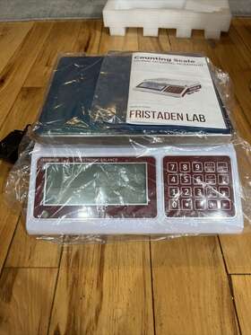 Hcs3011d Fristaden Lab Digital Counting Scale 30kg X 0.5g Parts New