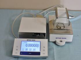 30376748 Mettler Toledo Wxts3du Lab Microbalance 1.2g 0.001mg 3.2g 0.01mg