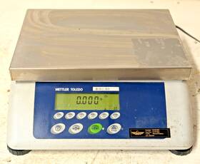 432-15 Mettler Toledo Bba Sl Compact Scales 30lbs / 15kg Max