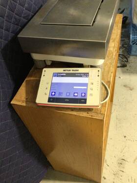 B445231979 Mettler Toledo Precision Top Loading Balance Scale