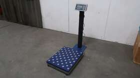Ics465 Mettler Toledo Counting Platform Scale 100 Lbs X 0.01 M0284