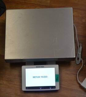 Xpr32000l Mettler Toledo Digital Touchscreen Precision Balance 1x32100g