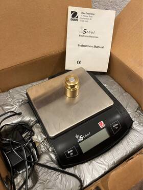 80104004 Ohaus Scout Pro Digital Scale
