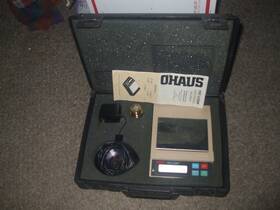 C30ip Ohaus Port-o-gram Balance Scale 300g Max. 0.1g Power Supply Hard Case