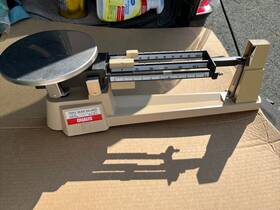 H440-04-88 Ohaus Triple Beam Balance Scale 700 Series 2610g 5lb 2oz Capacity With Bag