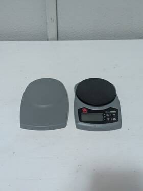 Hp-120 Ohaus Professional Portable Balance - For Parts/repair Doesnftt Turn On