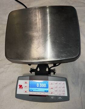 R71md60 Ohaus Ranger 7000 Scale 0-150lb Range. Used Free Shipping