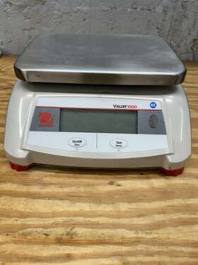 30539392 Ohaus V12p15 Valor 1000 Compact Bench Scale - 30 Lb X 0.005