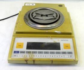 Yac01la Sartorius La2000p Satorius Precision Scale For Parts/repair