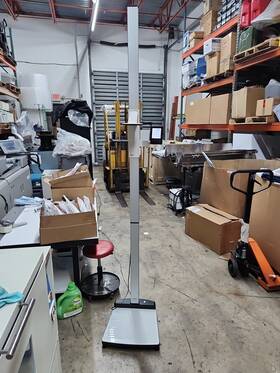 2861300009 Seca 284 Emr Ready Measuring Station For Body Height And Weight Tested