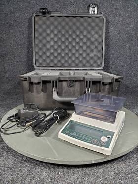 Bl-320h Shimadzu Platform Balance In Pelican Hard Carrying Case