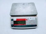 Ohaus Valor 1000 V11P30 6KG/13LB X 0.002LB Compact Scale. Fixed Price $49.99.