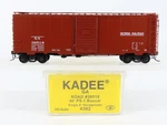 Ho Scale Kadee 4302 Ga Georgia Railroad 40' PS-1 Single Door Box Car #39518. Fixed Price $37.95.