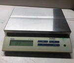 Mettler Toledo SB16001 Digital Scale Laboratory Platform Balance 5G 16100G. Fixed Price $699.00.