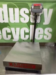Ohaus Defender Series Bench Scale 300 Lb Capacity D31P150BX Damaged. Fixed Price $429.00.