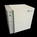 Nice! Nuaire NU-4500 Us Autoflow CO2 Water-jacketed Incubator W/shelves!. Fixed Price $680.00.