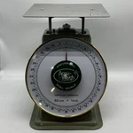 Vtg Accu-weigh 32OZ 2LB X 1/8OZ Universal Dial Scale Metal Green Japan Metro. Fixed Price $49.50.