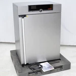 Memmert UF260 Universal Lab Oven 256L 9CU.FT. Convection Stainless 230V 1PH 300C. Fixed Price $3999.99.