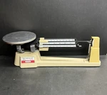 Ohaus 860-00 Mechanical Triple Beam Balance Scale 700-800 Series 2601G W/ Weight. Fixed Price $28.00.