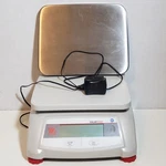 Ohaus Valor 1000 Model V12P10T With Power Supply Adapter Max KG/20 Lb Tested. Fixed Price $149.99.