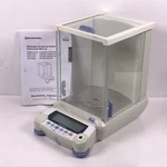 Shimadzu AUW120D Dual Range Analytical Scale 120G/42G Capacity. Fixed Price $899.99.