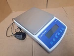 Cole-parmer Digital Lab Scale Model No. PB-350-1000. Fixed Price $500.00.