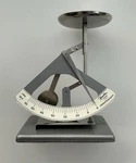 Vintage Hamilton Pennyweight Scales No 35-P 40-445 Mechanical With Box. Fixed Price $11.50.