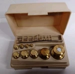 Ohaus Sto-a-weigh Calibration Set Metric Brass With Fractional Weights & Tweezer. Fixed Price $40.00.