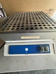 Roche Heidolph Vibramax 100 / 544-21200-05-0 Vibrating Platform Shaker Ac 115V. Fixed Price $89.69.