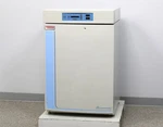 Thermo Scientific 3110 Forma Series Ii Water Jacket CO2 Incubator With Shelves. Fixed Price $2232.52.