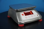 Ohaus Valor 4000 V41XWE15T Bench Scale (used). Fixed Price $250.00.