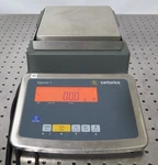 R202756 Sartorius Signum SIWSBBP-1-6-H Digital Lab Scale (6.1KG Max, D=0.01G). Fixed Price $200.00.