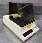 Cahn Instruments 450 Laboratory Analytical Digital Balance Scale 9500. Fixed Price $499.99.
