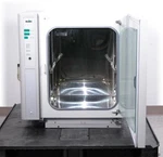 Nuaire NU-4500 Us Autoflow Automatic CO2 Water-jacketed Incubator. Fixed Price $1325.00.