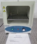 R200835 Labnet Mini Incubator I5110. Fixed Price $150.00.