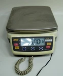 Used Uwe Intelligent APM-60 Portable Bench Shipping Scale- Tested Working. Fixed Price $199.95.