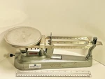 Vintage Sargent Welch Scientific Scale Made The Usa. Fixed Price $25.00.