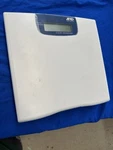 A&d Medical UC-321PBT Precision Personal Health Scale 450LB. Fixed Price $45.00.
