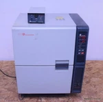 Forma Scientific Automatic CO2 Incubator Model 3193. Fixed Price $495.00.