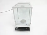 Mettler Toledo Delta Range Scale AE260S Analytical Balance - Dim Display. Fixed Price $313.49.