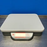 Ohaus C11-P9 Catapult 1000 Benchtop Shipping Scale Max 9KG D = 0.005KG Platform. Fixed Price $175.00.