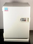 Sanyo MCO-17AI CO2 Incubator. Fixed Price $1650.00.