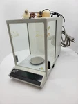 Mettler AE240 Digital Analytical Scale With Option 011 Data Output. Fixed Price $450.00.