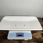 Tanita 1584 Digital Baby Infant Scale 20KG/44LB. Fixed Price $89.99.